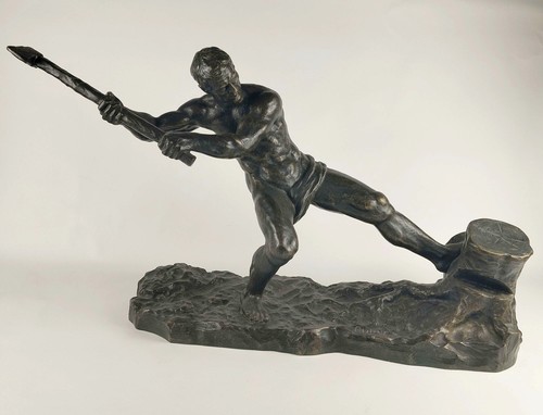 Sculpture bucheron signé - "le,