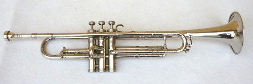 Trompette ancienne j - trompette,