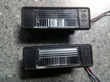 NISSAN JUKE F15 2010 TO 2016 PAIR OF NUMBER PLATE LAMPS WITH BULB HOLDERS