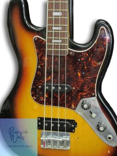 Guitare basse électrique