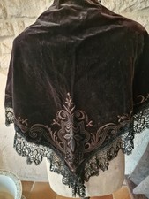 antique clothing: black velvet tip embroidered lace lined - 19th century