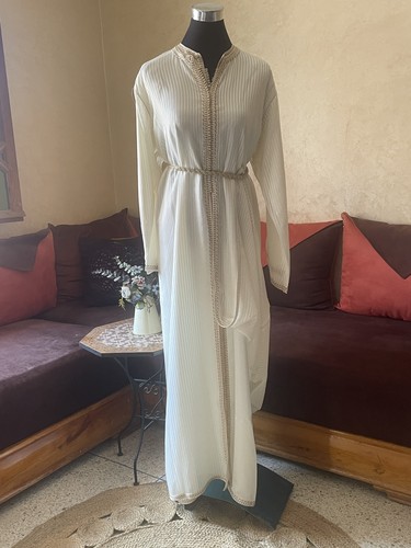 Ivory beige moroccan - 07/26,