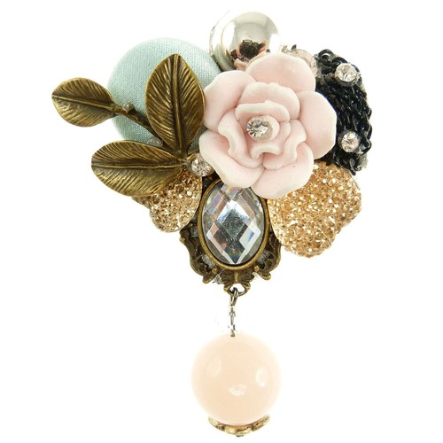 Broche look shabby chic rose