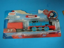  THOMAS THE TRAIN TRACK MASTER THOMAS , RED BOX CAR 