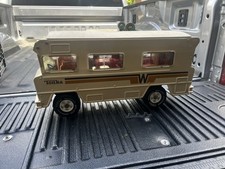 Vintage pressed steel 1976 Tonka Mighty Winnebago #3885 original condition