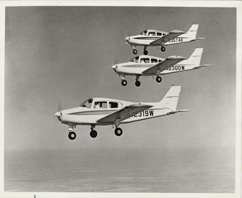 Beechcraft musketeer super - super, iii