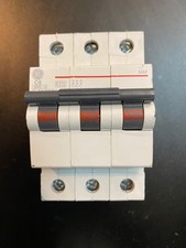 disjoncteur vynckier G63 6kA 3