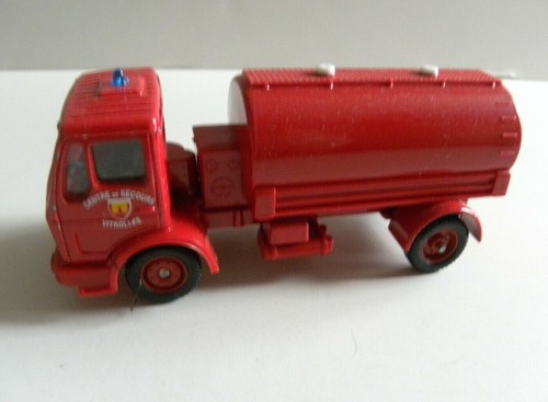 Pompier mercedes camion - 1/50,