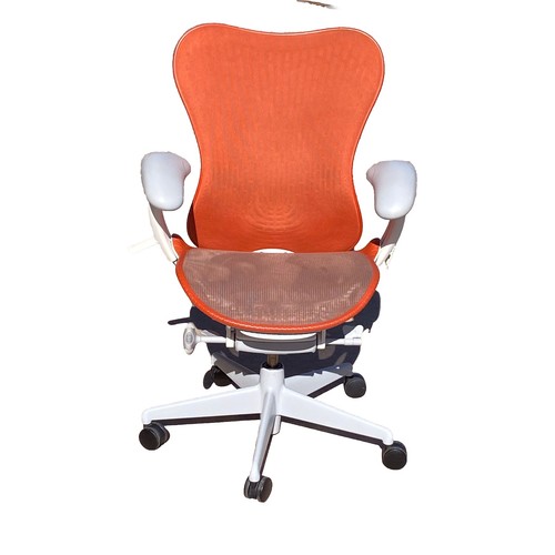 Herman miller mirra office - 2,
