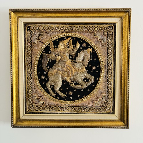 Magnifique tapisserie birmane