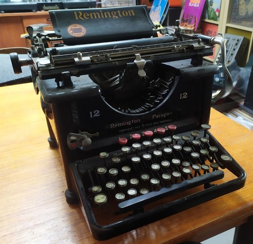 Machine écrire remington - ,
