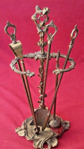 Ancien serviteur cheminée - de,