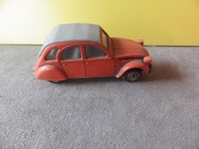 EPAVE    SOLIDO CITROEN 2 CV 6