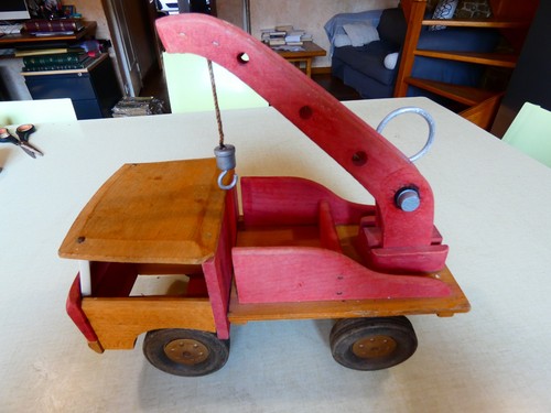 Camion bois dépaneuse dejou - ,