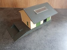 JOUEF HO. SCENE MAQUETTE QUAI