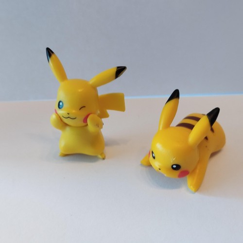 Lot petites figurines - ,