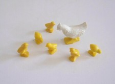 PLAYMOBIL (T3125) FARM - Lot of a White Chicken & 6 Yellow Chicks 3556 3769