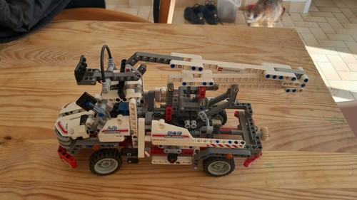 Lego technic 8071 camion - le,