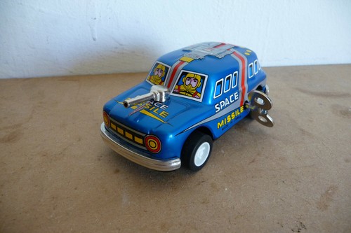 Space missile car tin - space,