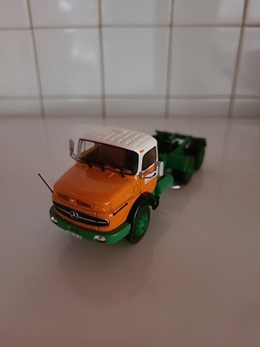 Tracteur ixo camion - tracteur, 1/43