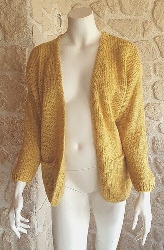 Gilet maille ocre sans - , boutons