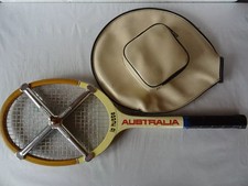 Raquette de tennis en bois Donnay La Hutte modèle Australia, housse , croix