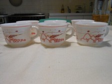 6 tasses à café en Arcopal