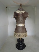 ANCIEN MANEQUIN DE VITRINE