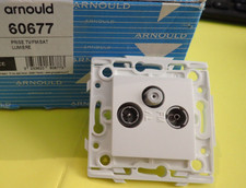 Arnould 60677 (ou 60577) - Prise TV FM SAT - Prise télévision Antenne Satellite