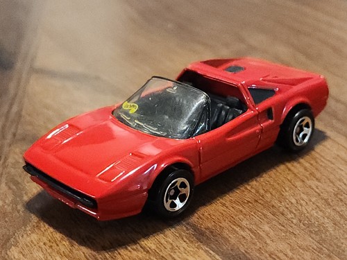 Hot wheels 1996 ferrari - hot,