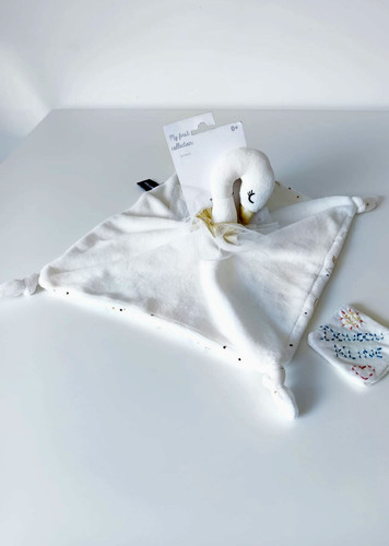 Doudou plat carré - carré, cygne
