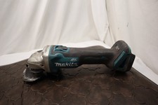 MAKITA 18V CORDLESS 4 1/2" GRINDER ( TOOL ONLY) MODEL # XAG04