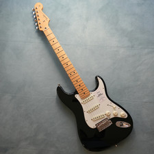 Guitare électrique Fender Made in Japan Junior Collection Stratocaster Maple ...