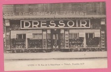 69 - LYON - Devanture de Magasin DRESSOIR - 30 Rue de la République - Tél.....  