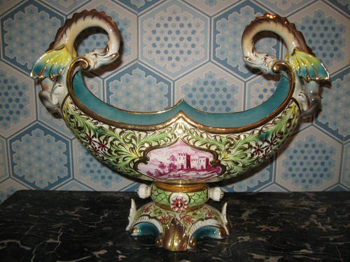 Grande coupe ancienne - grande, en