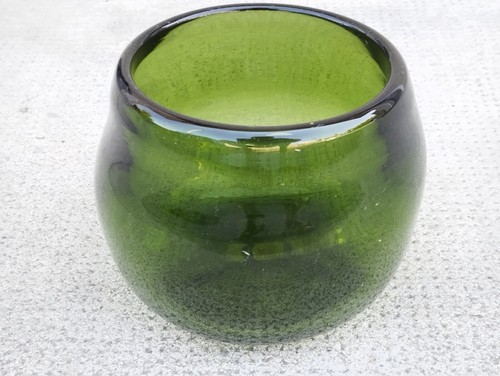 Petit vase verre signé claude - petit,