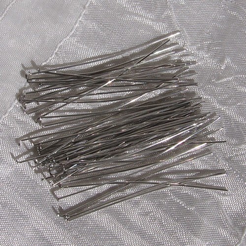 Lot 100 clous acier - lot,