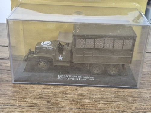 Véhicule militaire miniature - véhicule,