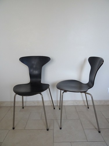 Ancienne chaise arne jacobsen - ancienne,