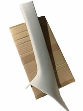 Garniture montant le