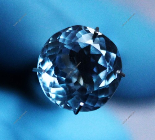 Alexandrite changement de - à,