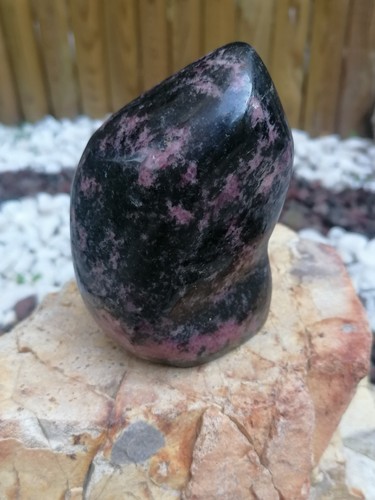 Rhodonite polie 734 - –,