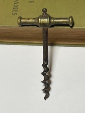 Ancien et petit tire bouchons