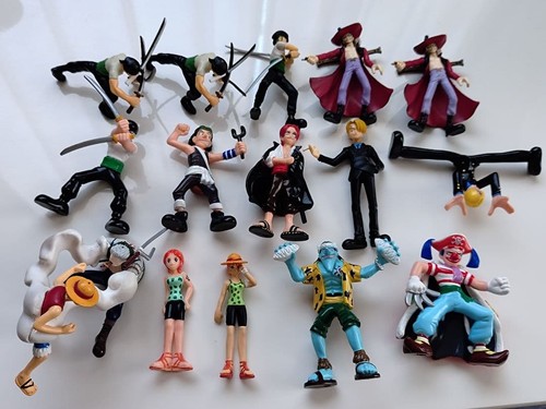 Lot figurines one piece - one,