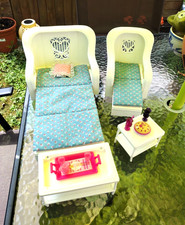 Barbie fauteuils salon de