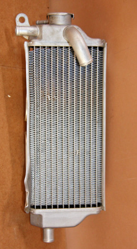 Radiateur droit b3j1246100 - droit,
