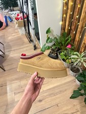UGG Tazz II 38