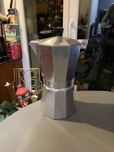 Grande cafetière italienne - cafetière, en