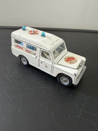 Mebetoys 42 land rover - 42,