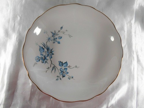 Superbe plat creux - creux, fleurs